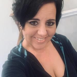 Meet your Posher, Lesley